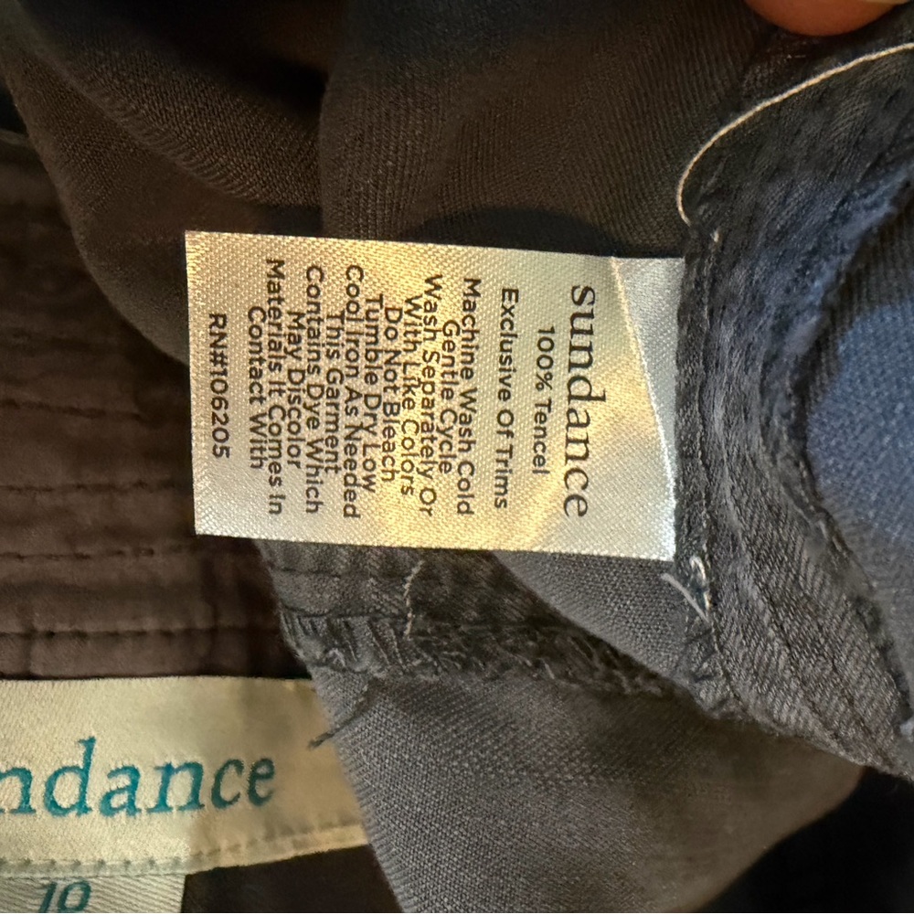 NWT Women’s Sundance Catalog Gray Garden Joy Tencel Graphite Cargo Shorts 10 - Picture 6 of 6